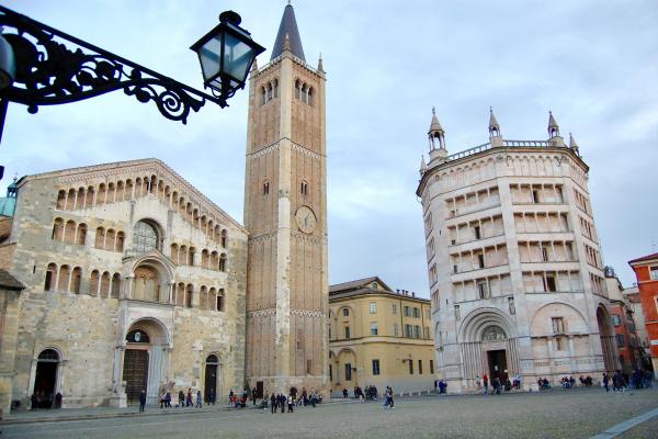 Parma - fullsizeoutput_311a.jpeg Parma - the center